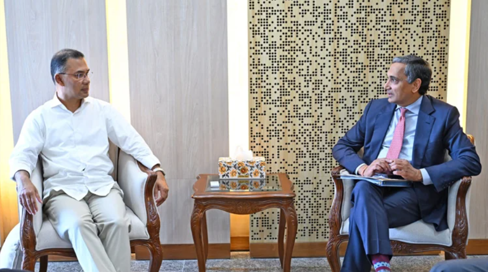 IMF Asia and Pacific director calls on PM