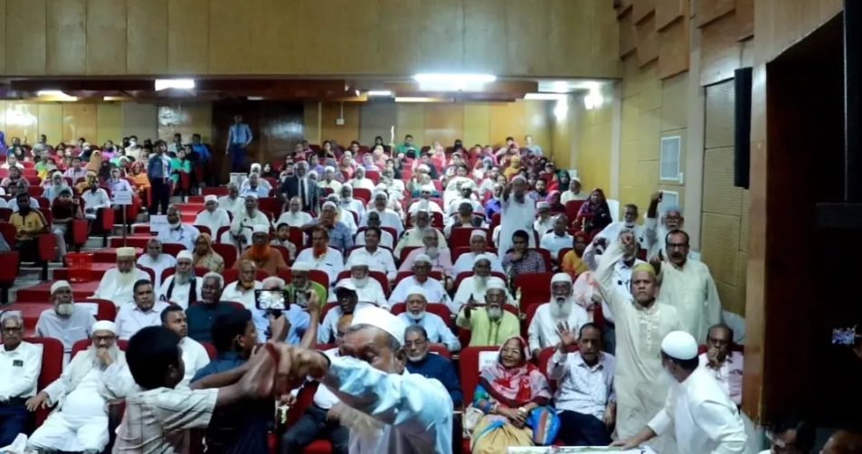  Jamaat-BNP clash erupts at Independence Day event in Patuakhali