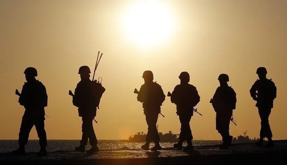 US weighs sending up to 10,000 troops to Middle East: reports