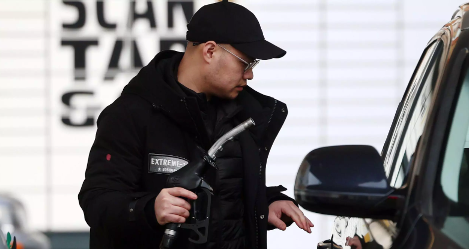 Asian stocks slide, oil surges as Iran war pushes US fuel prices past $4