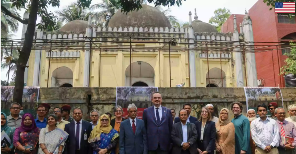 US announces $235,000 grant to restore historic Musa Khan Mosque at DU