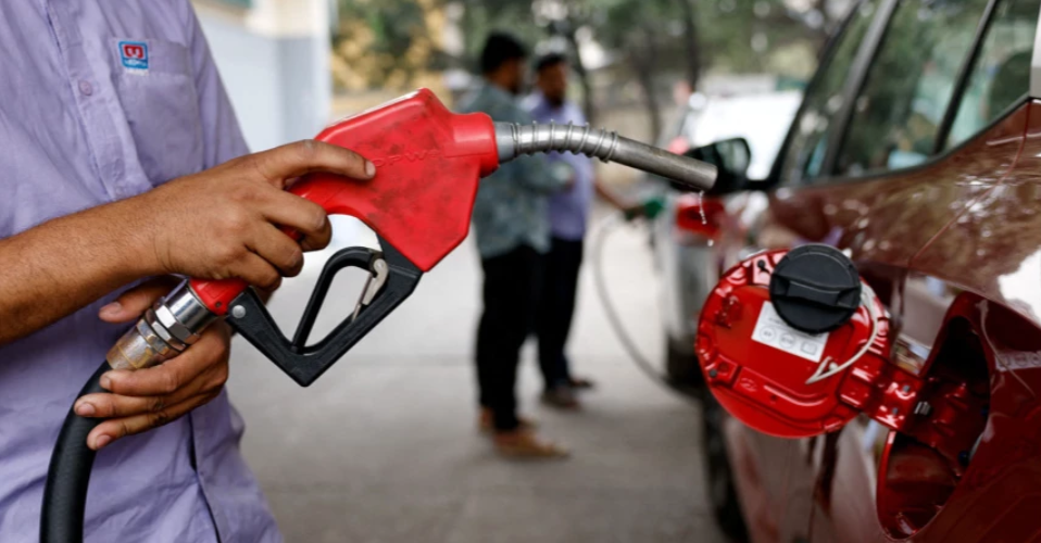 Cabinet committee approves emergency import of 260,000 tonnes of fuel