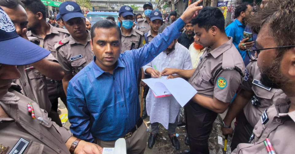 DMP launches special drives  against road, footpath encroachment