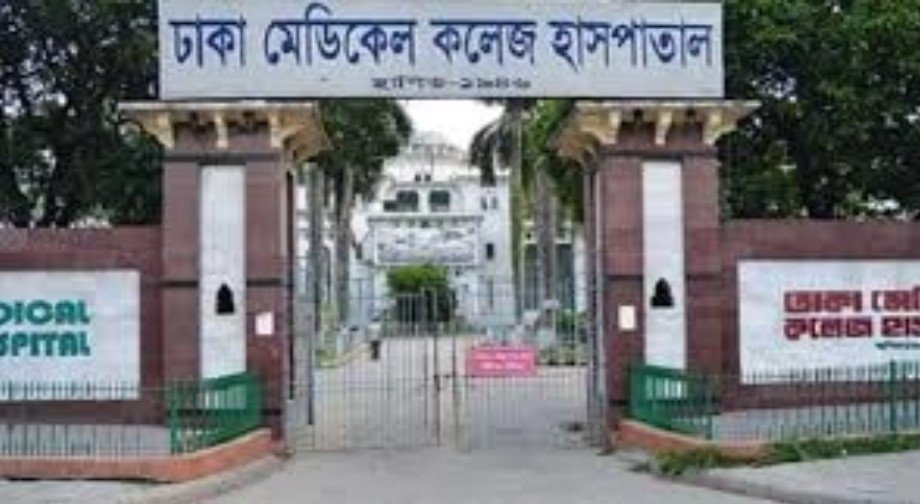 One killed being hit by DNCC garbage truck in Dhaka