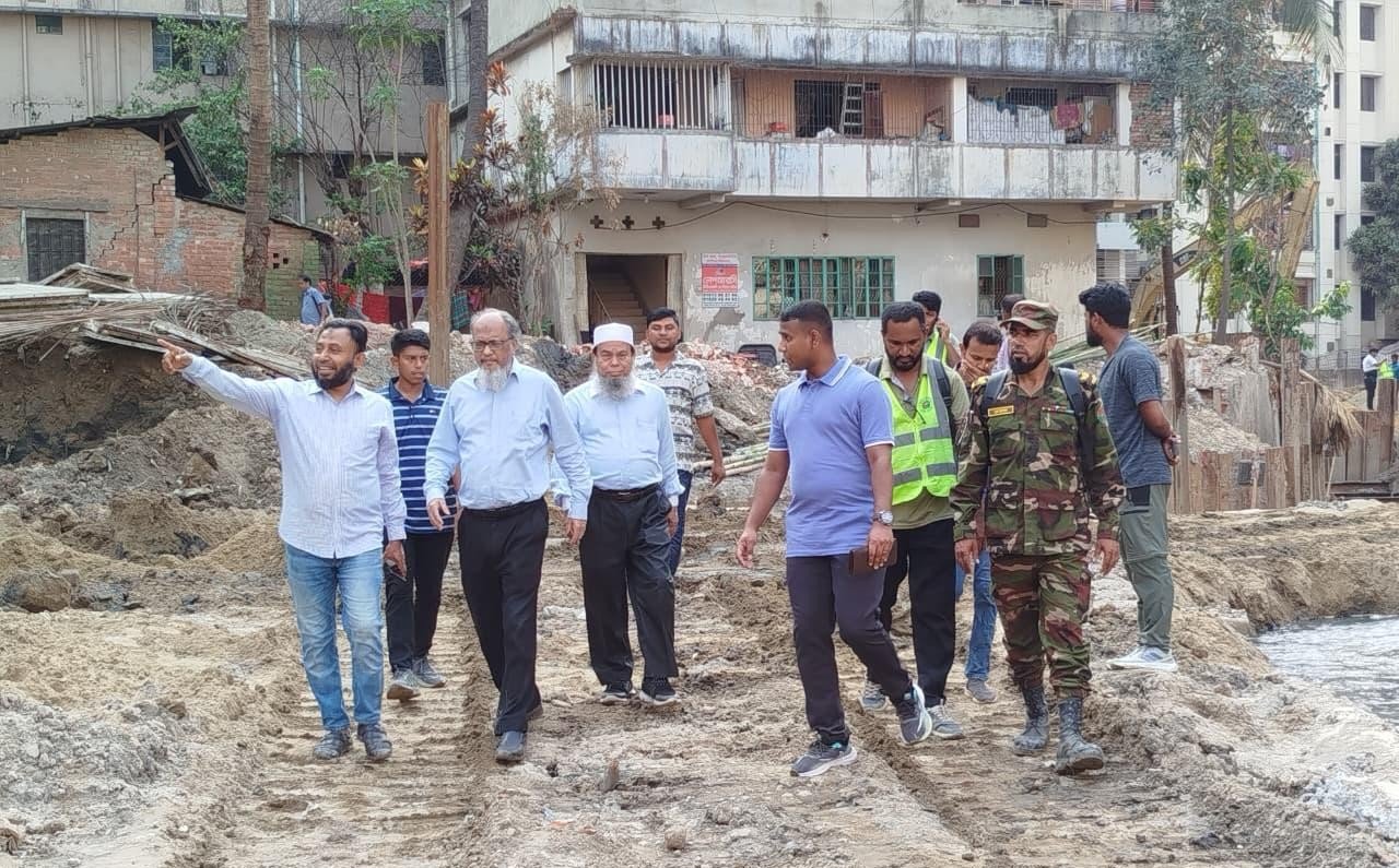 CDA chief inspects waterlogging project, orders completion before monsoon