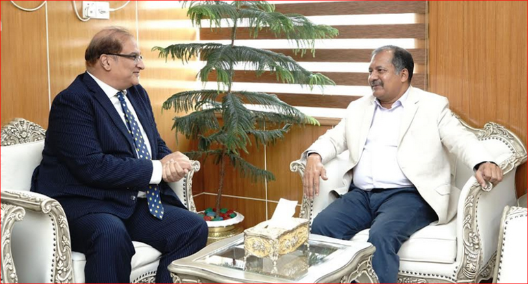 Pakistan envoy meets info minister, discusses expanding media, cultural, educational cooperation