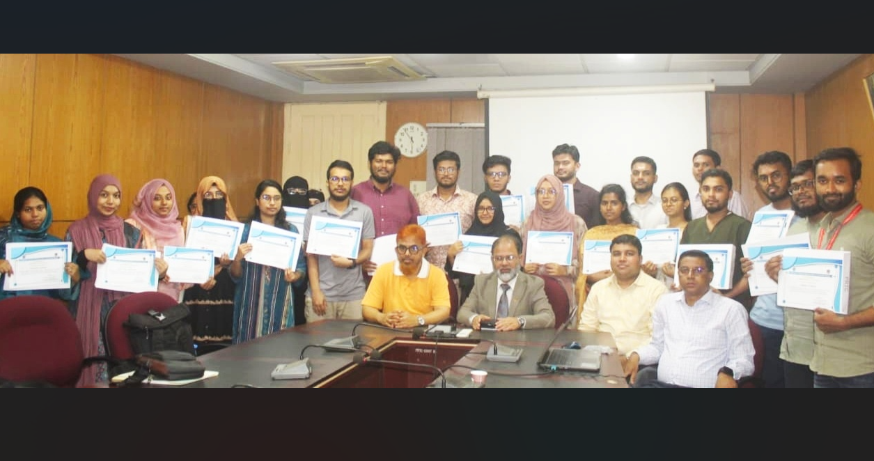 Workshop on laboratory safety held for graduate students at CVASU