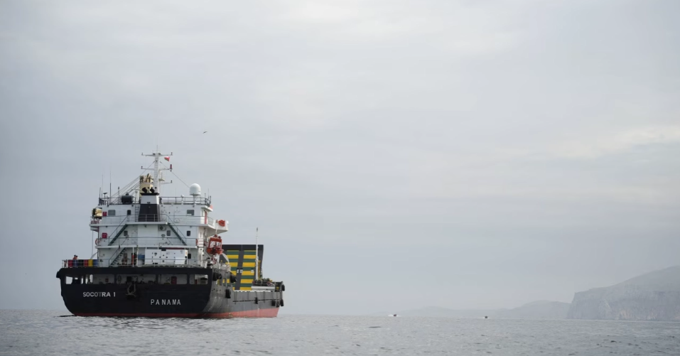 US Navy forces 8 Iran-linked oil tankers to turn back amid Iran blockade