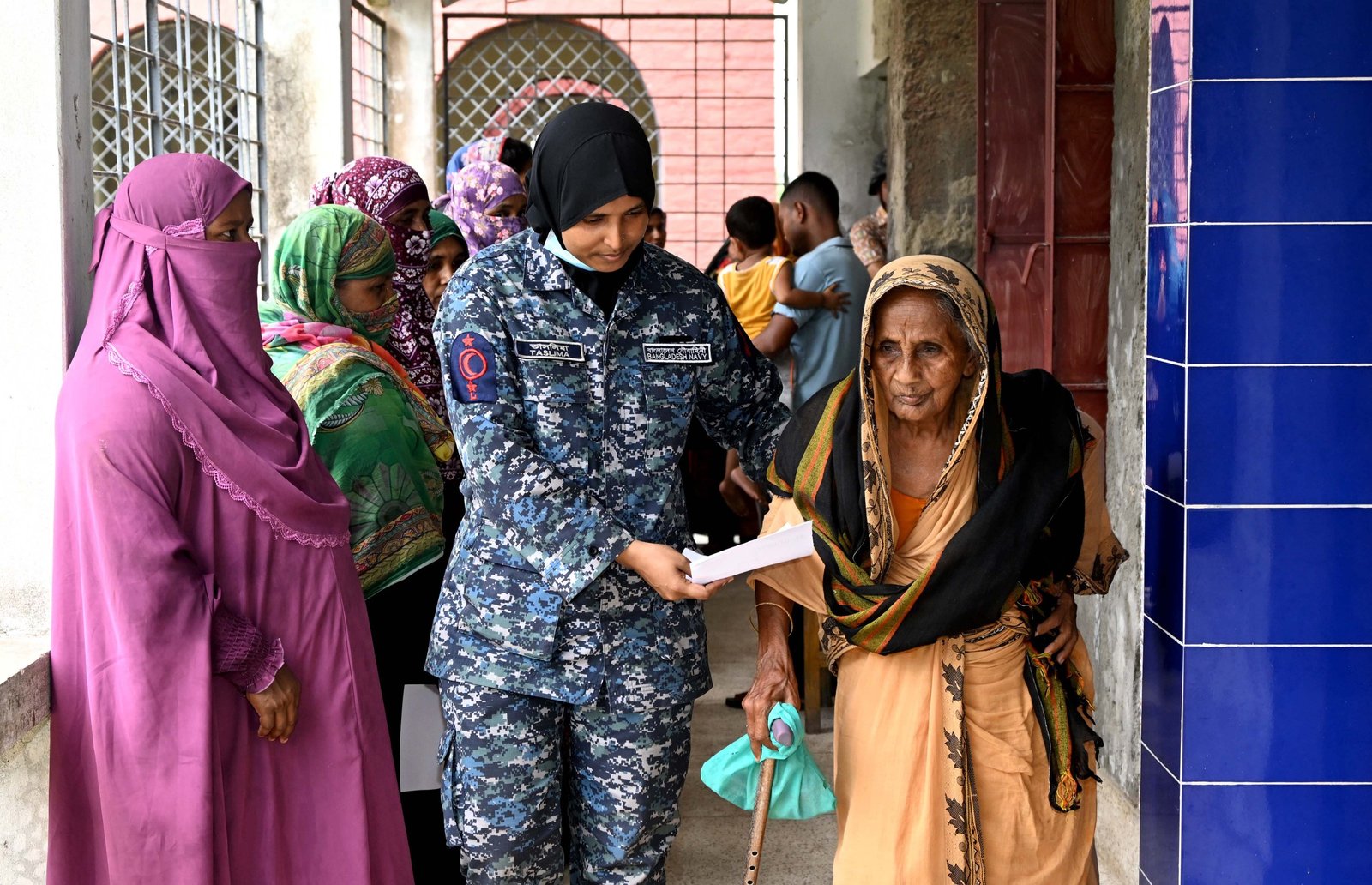 Bangladesh Navy provides free medical services in Khulna’s Koyra