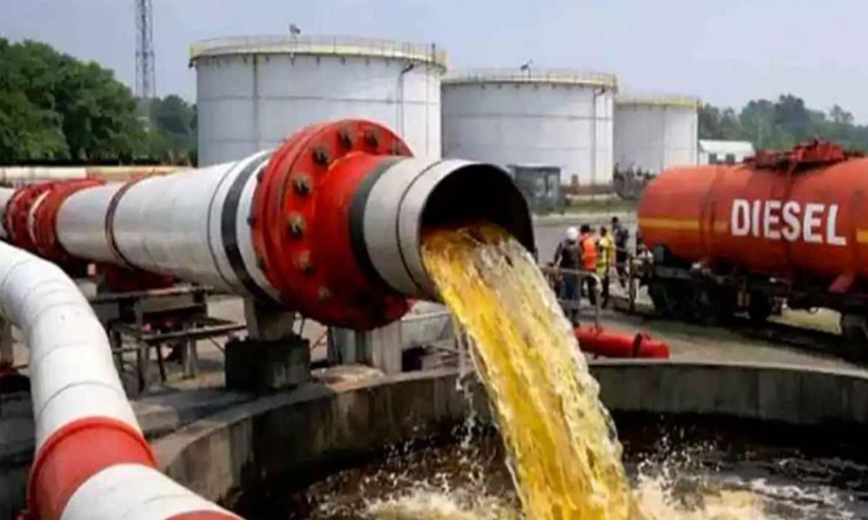 Bangladesh starts receiving 5,000 more tonnes of diesel from India   