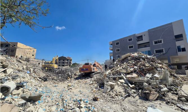 Lebanon needs humanitarian not philosophical support