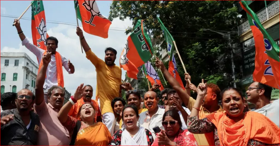 Early trends show BJP edging ahead in high-stakes Bengal polls