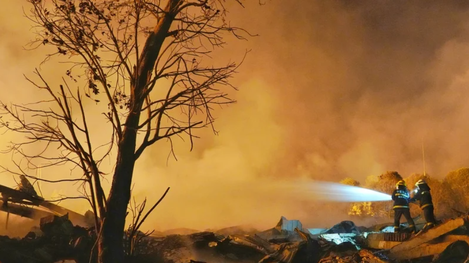 Explosion at Fireworks Factory in China Kills 26, Injures 61
