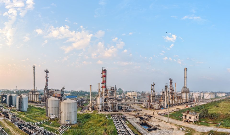 ERL set to resume full production as crude oil shipment arrives in Ctg