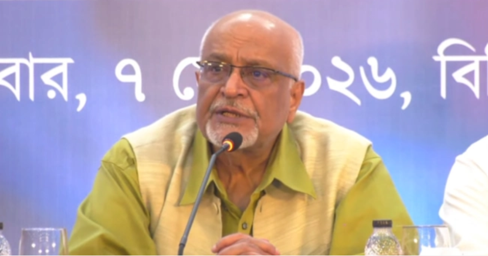 AI expansion could wipe out 5.6m jobs in Bangladesh: Debapriya
