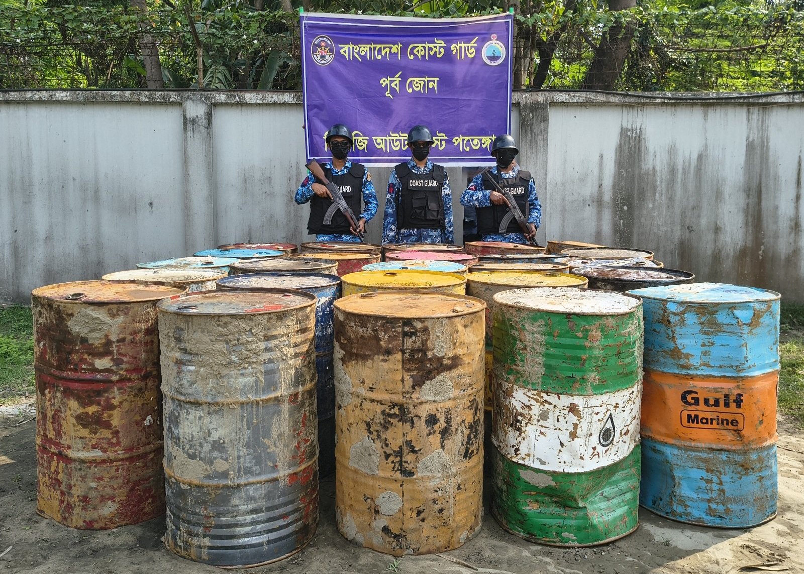 Coast Guard seizes 14.5 tonnes of fuel oil in patenga raids
