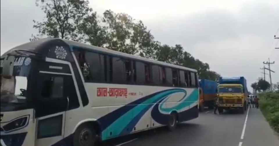 Dhaka-Ctg Highway sees 10-km gridlock in Cumilla