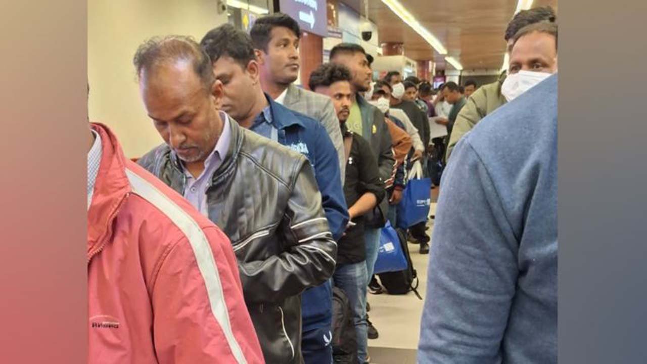 170 more Bangladeshis return home from Libya