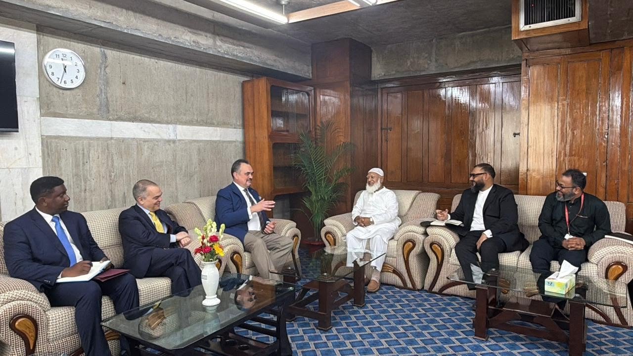 US ambassador meets opposition leader