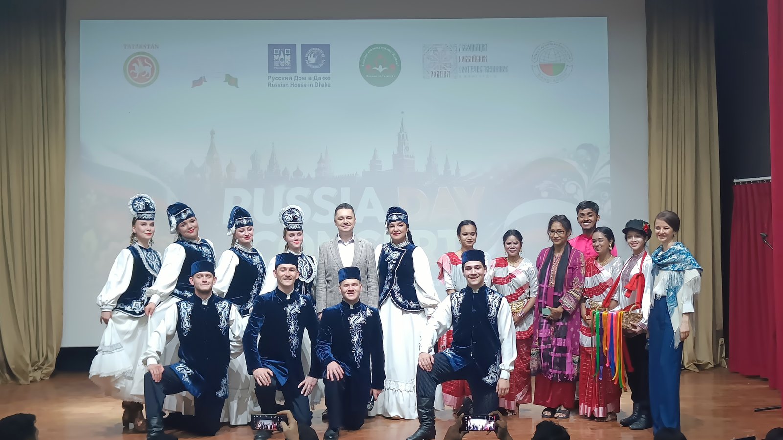 Russian House in Dhaka Celebrates Russia Day 