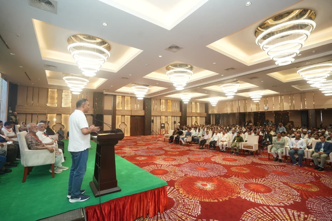 PM urges united efforts to build better Bangladesh