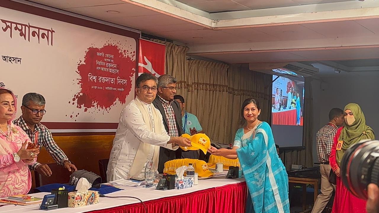 Over 800 voluntary blood donors honoured