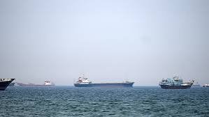 Trump announces Iran deal, ends Hormuz blockade