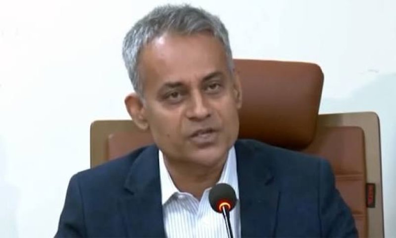 Govt takes measures to improve service quality of railway: Minister