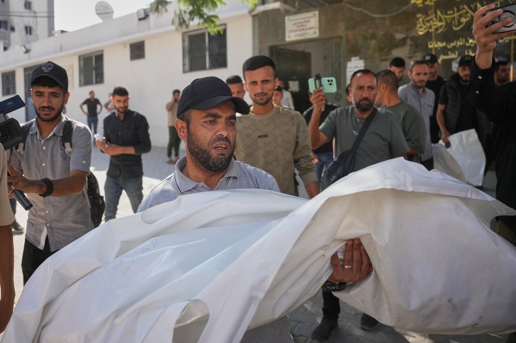 Israeli strikes in Gaza kill six, including two children