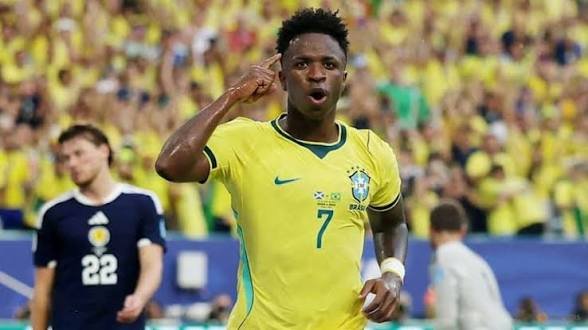 Brazil beat Scotland 3-0 to reach World Cup knockouts
