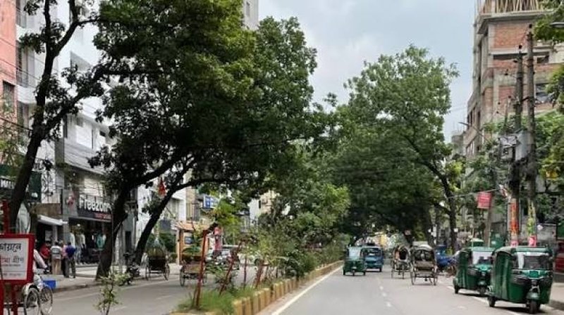Dhaka's air quality becomes moderate on Sunday