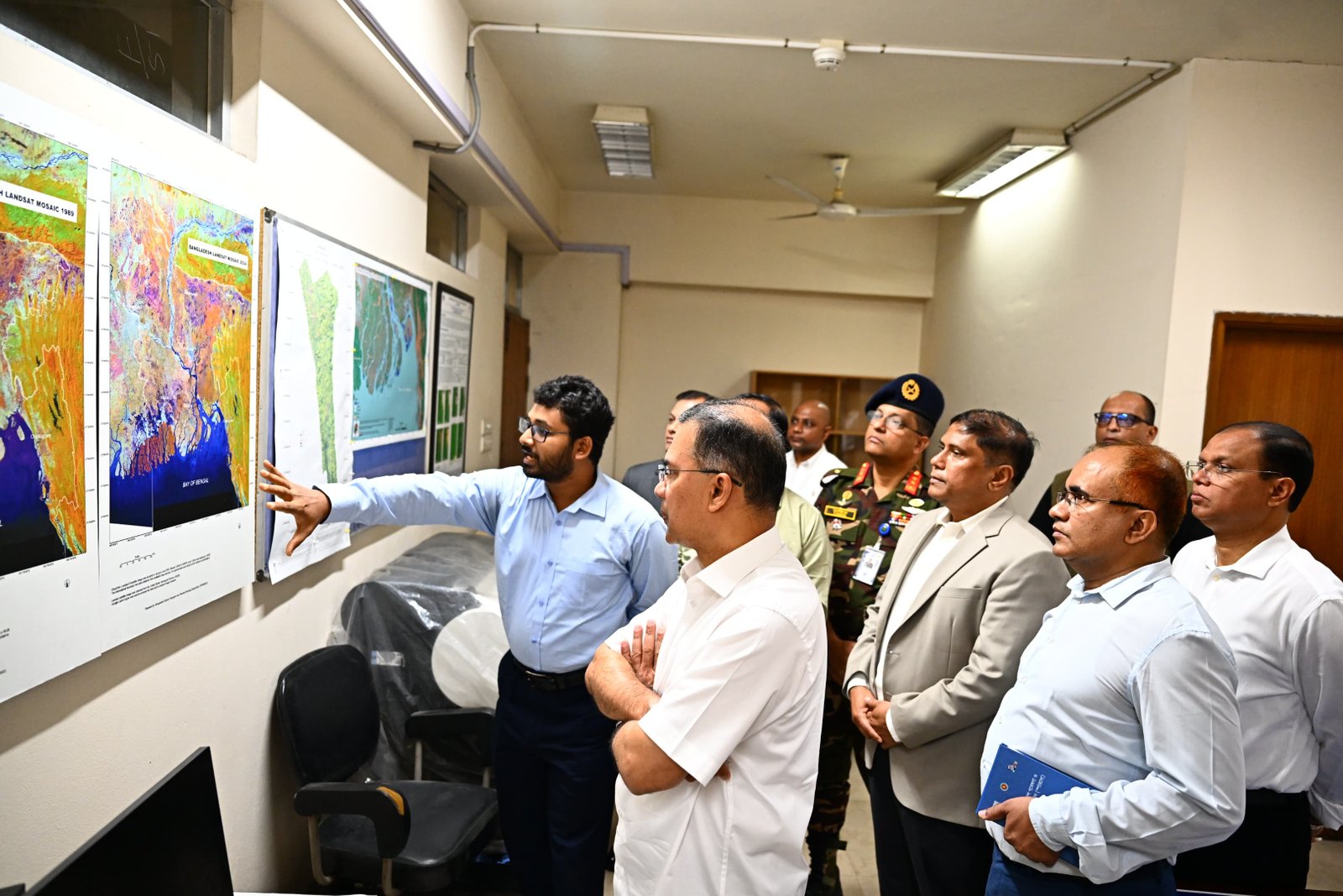 Prime Minister makes aurprise visit to SPARRSO