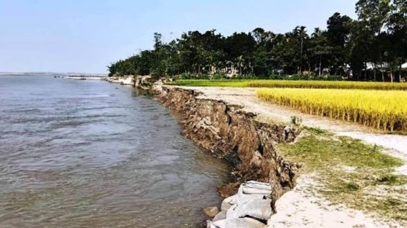 Flash floods, river erosion trigger fresh crisis in Kurigram