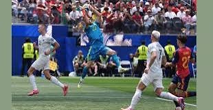 Simón sets new World Cup clean sheet record
