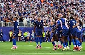 Mbappe fires France into World Cup quarter-finals