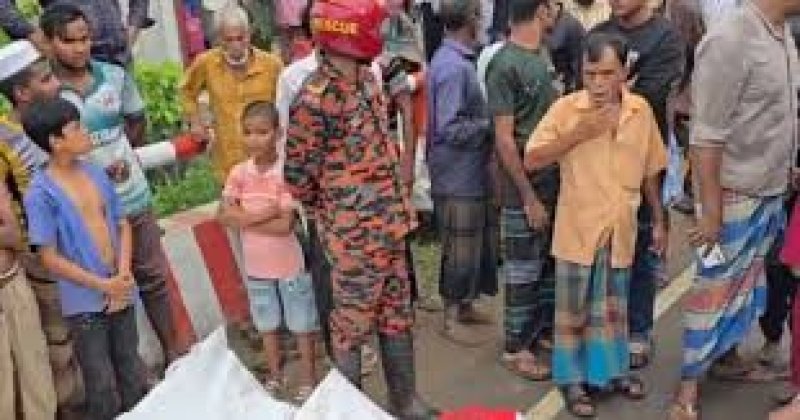 3 killed in Kishoreganj road crash