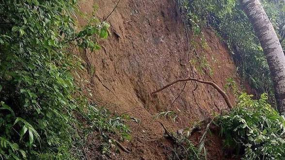 Landslide kills five in Bandarban's Lama upazila