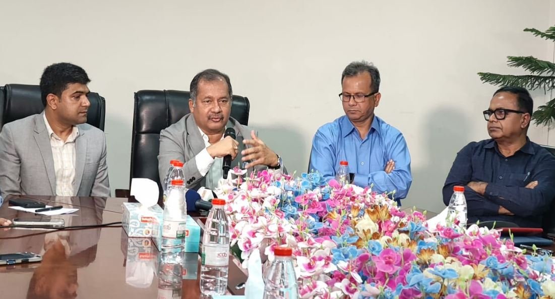 Swapon calls for wage board to protect journalists