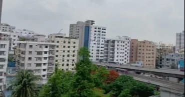 Dhaka’s air quality remains ‘moderate’ on Sunday morning