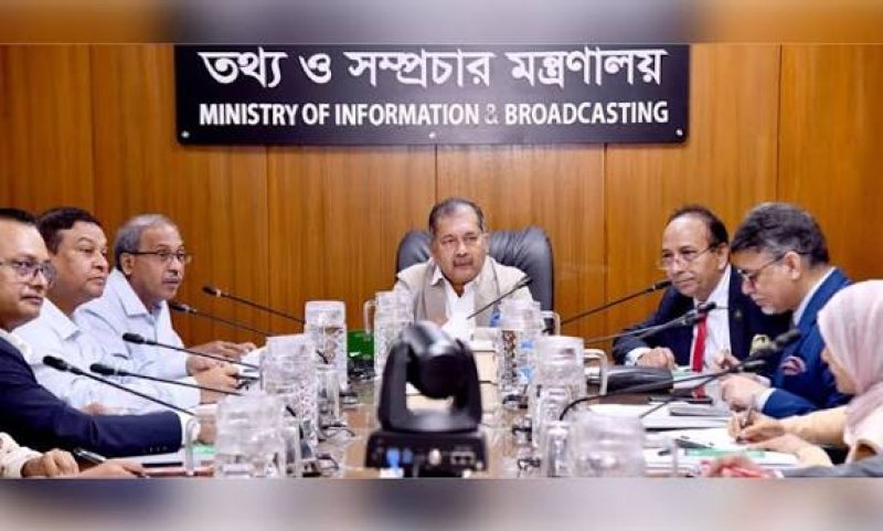 Swapon for proper authority to define journalists