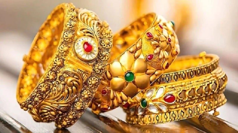 Gold prices drop sharply after two consecutive hikes
