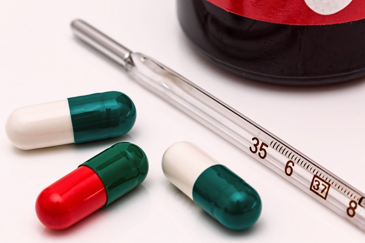 Experts advise against taking antibiotics for fever