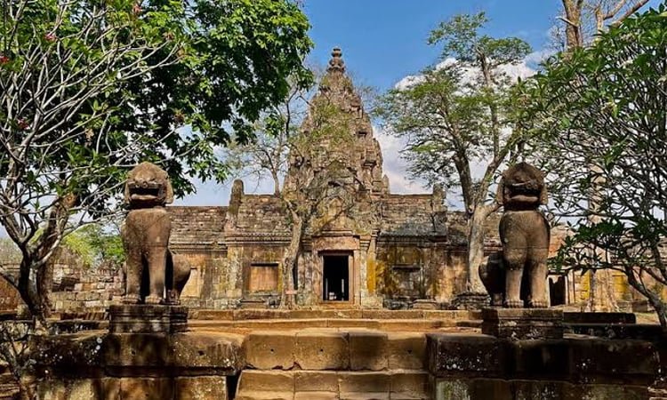 Thailand's ancient monastery wins UNESCO status
