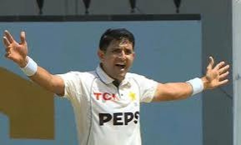 West Indies lead Pakistan by 155 at close of third day