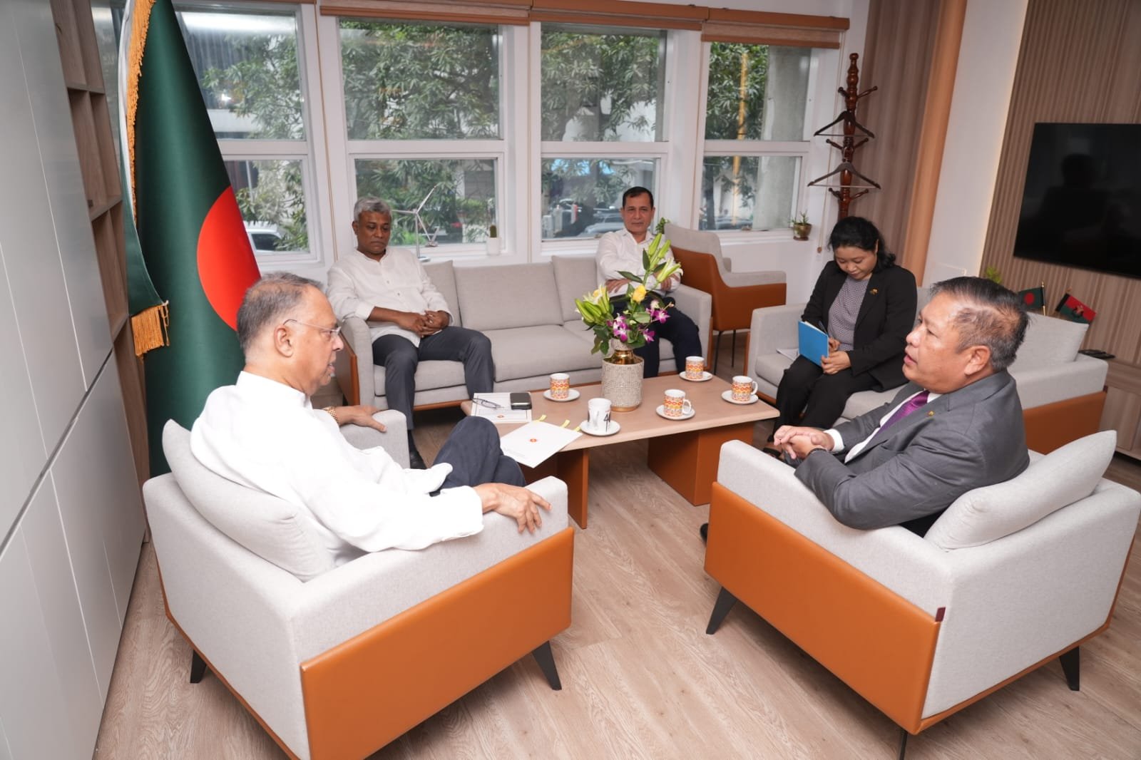 Bangladesh proposes pipeline gas imports from Myanmar 