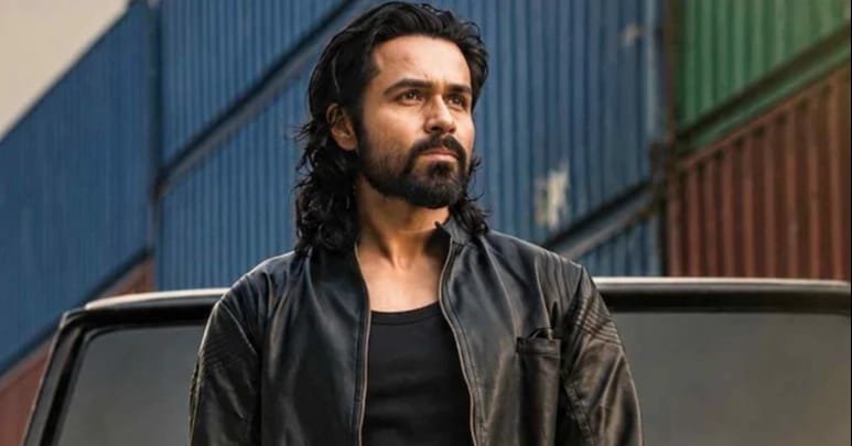 Emraan Hashmi scores Rs 100 crore hit with Awarapan 2