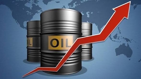 Oil Prices Rise For Fourth Straight Day On Supply Fears