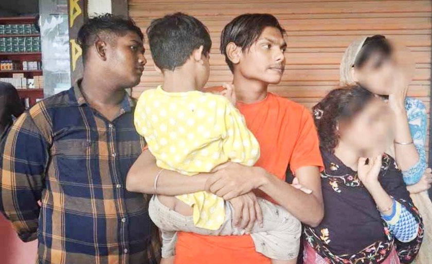 Five members of inter-district  robbery gang held in Cumilla