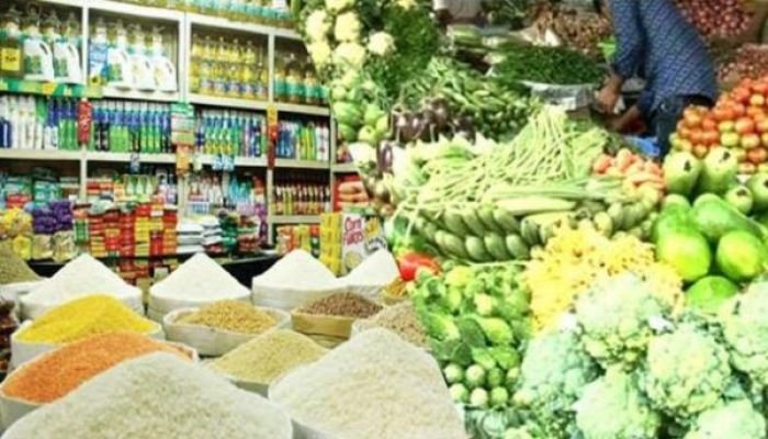 Vegetable, Essential Prices Rise, Squeezing Middle-Income Families