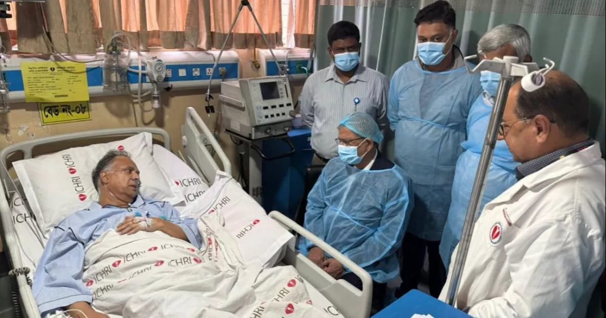 President visits hospital to see ailing Energy Minister Tuku